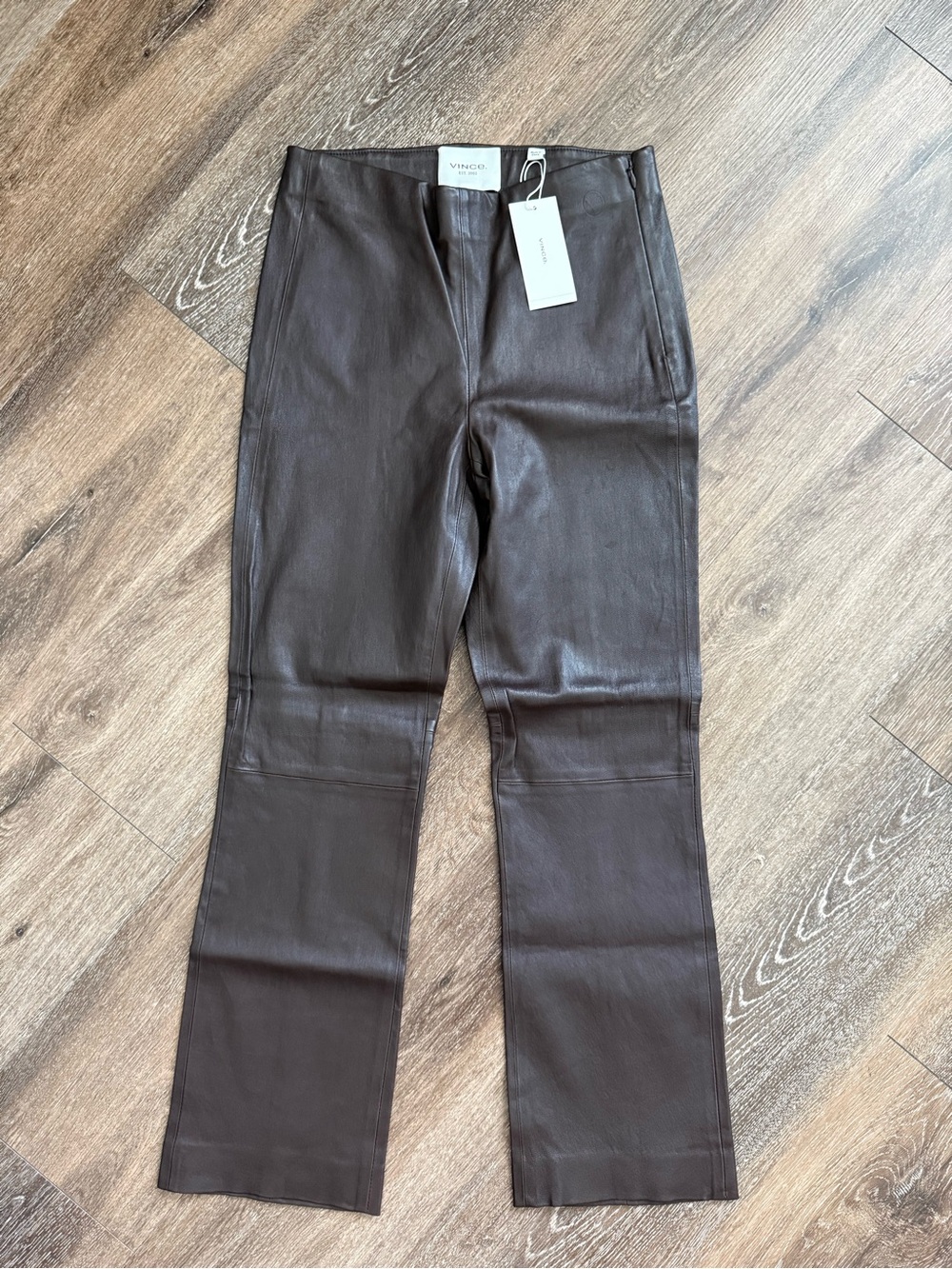 Vince NWT Brown Leather Cropped Flare Pants Size S | Lamb Leather | $1295 MSRP